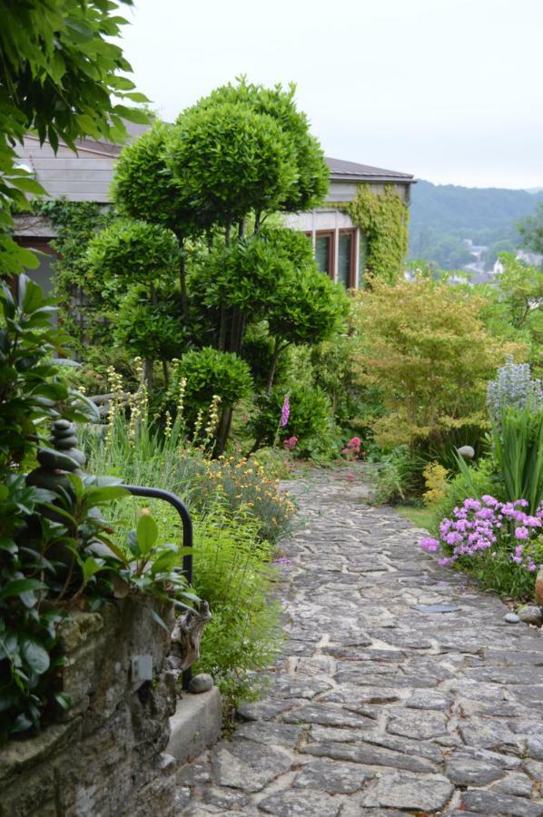 Jardin De Belle Vue Hotel Quimperle Exterior photo